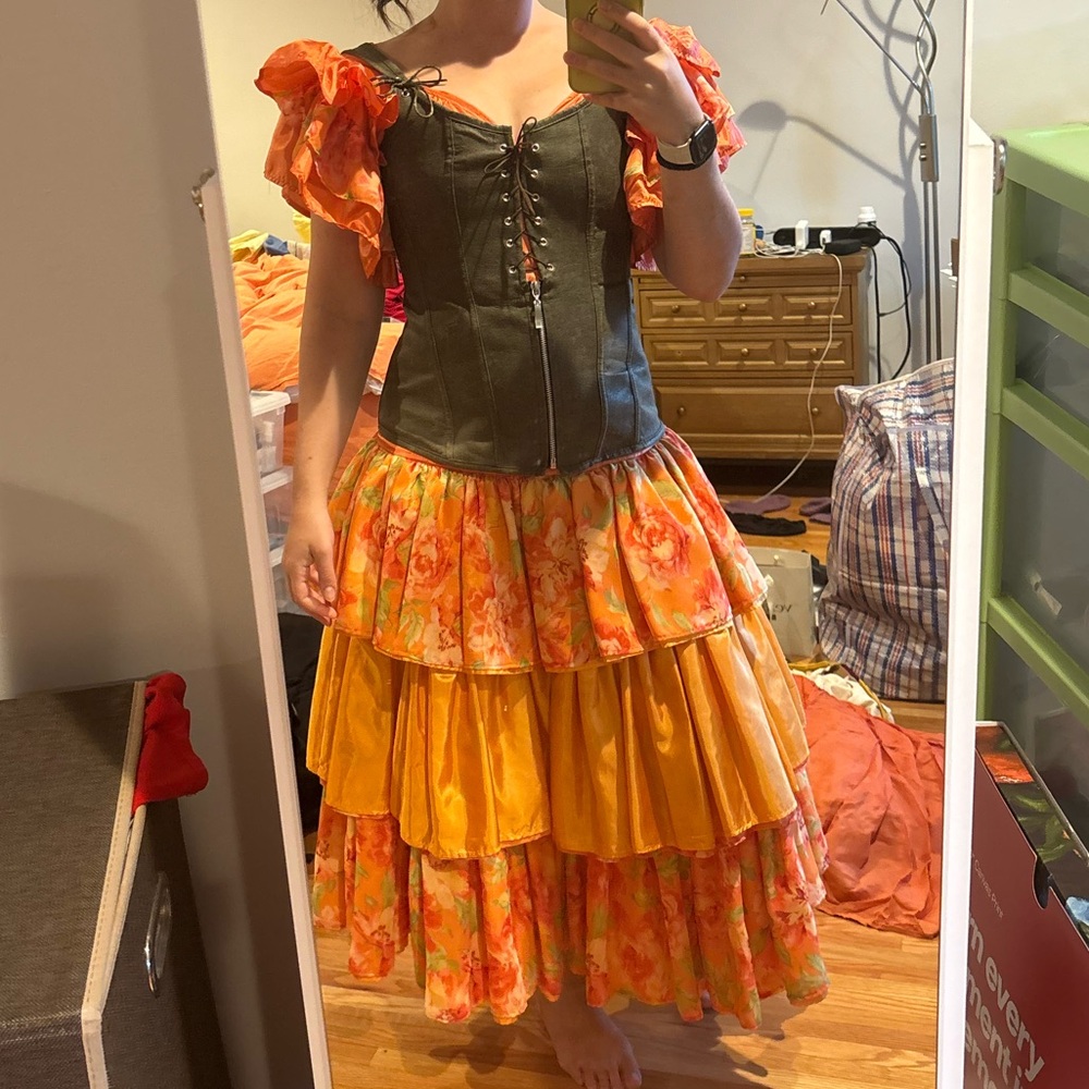 Renfaire-Ready Floral Tiered Flouncy Orange Dress